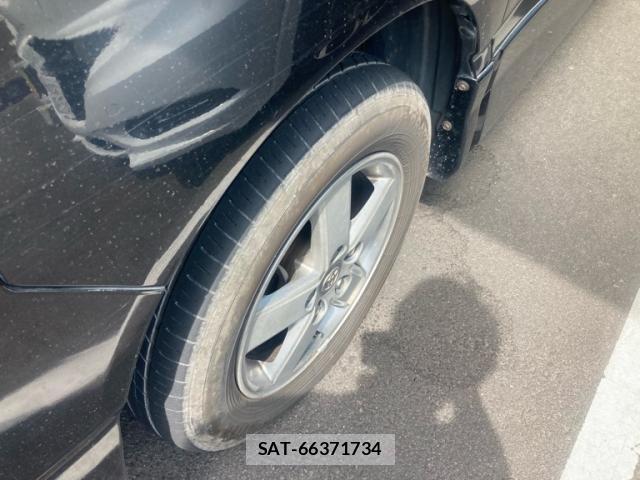 Toyota VOXY 2005-08 8317989-6