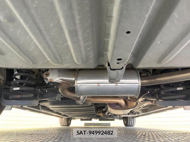 Toyota VOXY 2016-08 8317952-18
