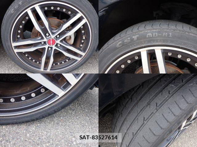 Toyota VOXY 2010-06 8338422-23