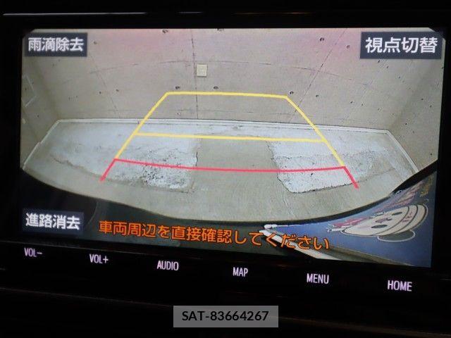 Toyota VOXY 2018-10 8338033-18