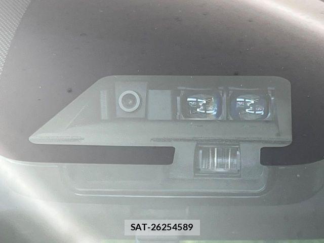 Toyota VOXY 2021-08 8338430-7
