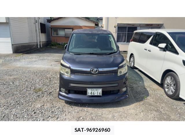 Toyota VOXY 2009-06 8338452-0