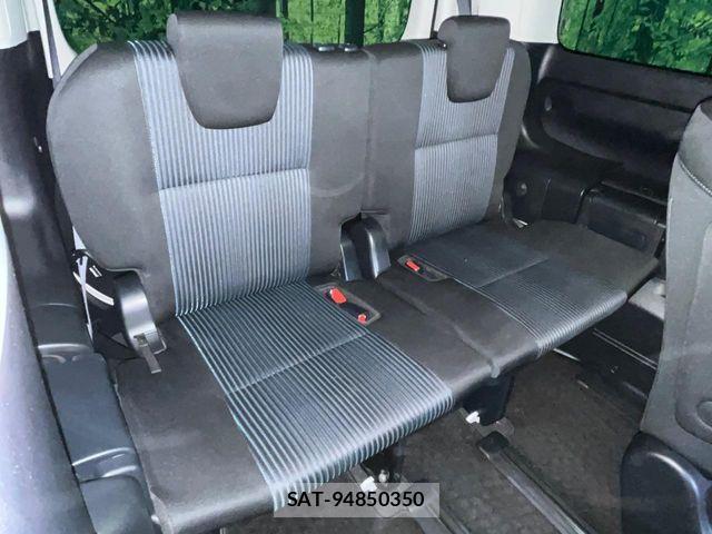 Toyota VOXY 2014-05 8338441-9