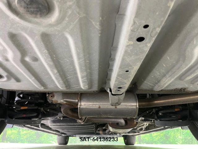 Toyota VOXY 2021-07 8338432-18