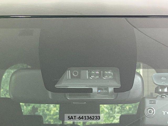 Toyota VOXY 2021-07 8338432-5