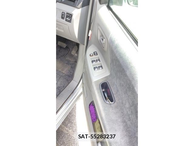 Toyota VOXY 2007-04 8338453-6