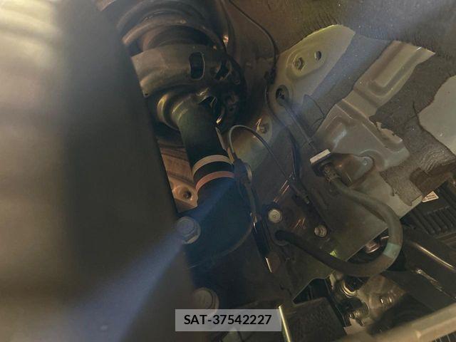 Toyota VOXY 2022-02 8338428-19