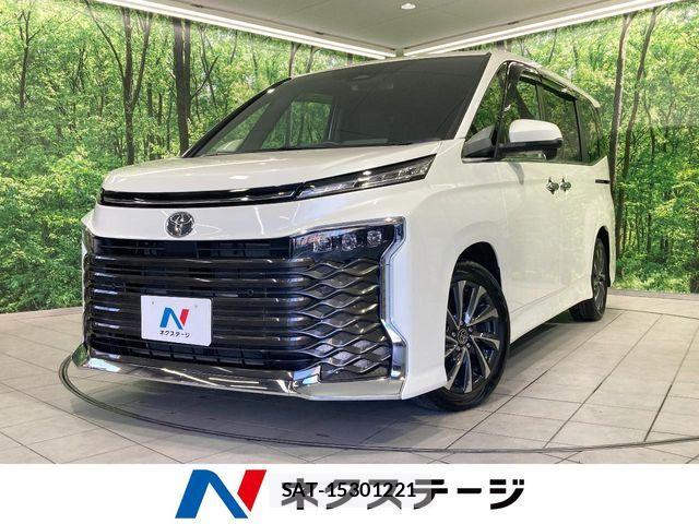 Toyota VOXY 2025-05 8338424-0