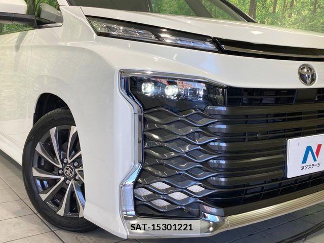 Toyota VOXY 2025-05 8338424-12