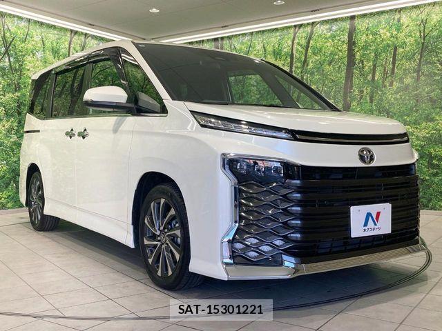 Toyota VOXY 2025-05 8338424-16