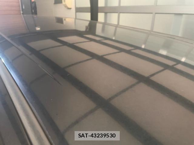 Toyota VOXY 2012-05 8338454-23