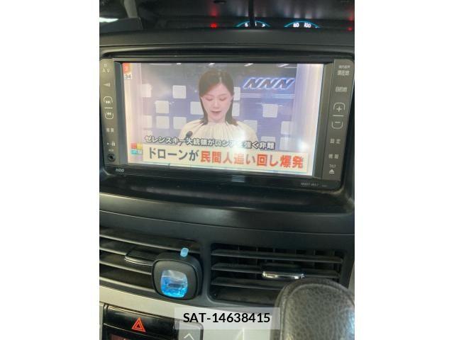 Toyota VOXY 2008-02 8338449-14
