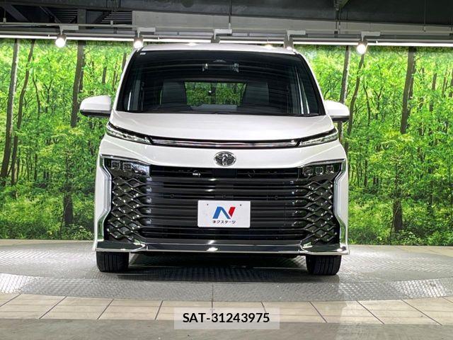 Toyota VOXY 2023-10 8338425-14