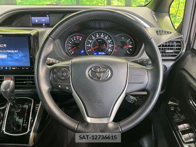Toyota VOXY 2020-07 8338433-9