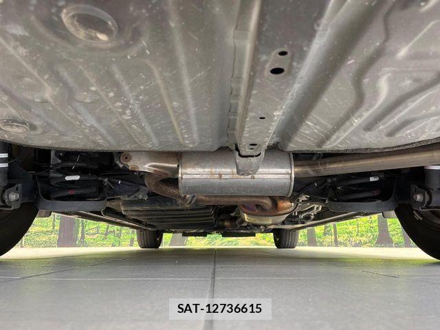 Toyota VOXY 2020-07 8338433-17