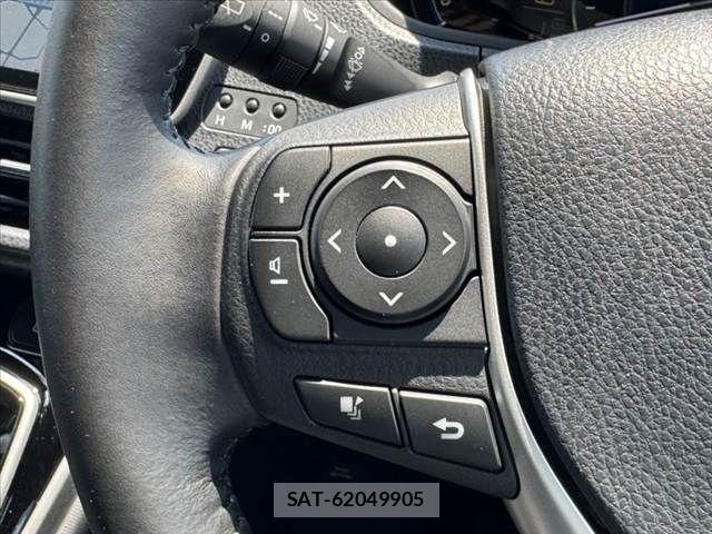 Toyota VOXY 2019-02 8338437-28