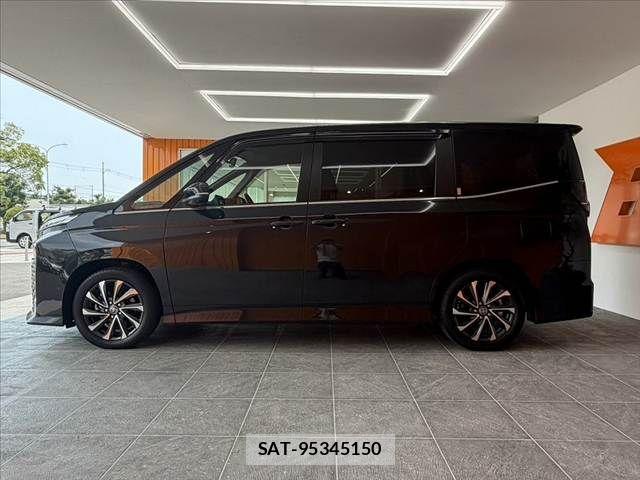Toyota VOXY 2025-01 8338420-10