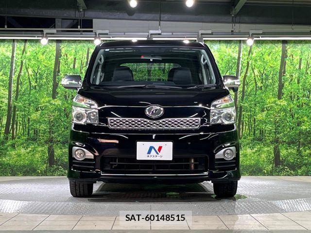 Toyota VOXY 2013-02 8338442-13