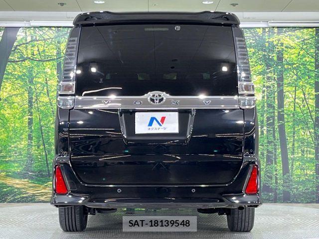 Toyota VOXY 2019-07 8338434-14