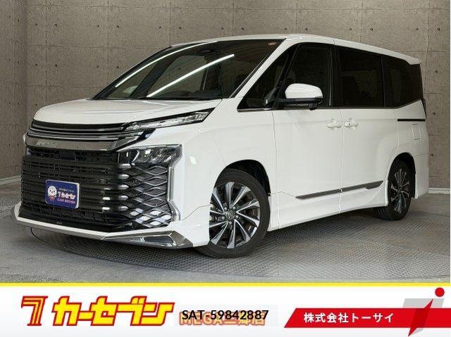 Toyota VOXY 2023-09 8338423-0