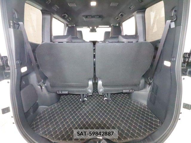 Toyota VOXY 2023-09 8338423-10