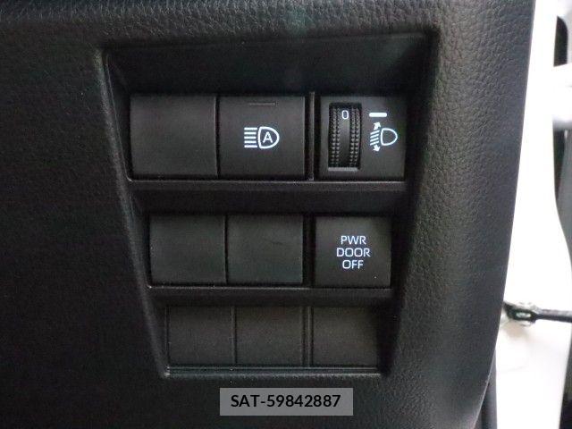 Toyota VOXY 2023-09 8338423-21