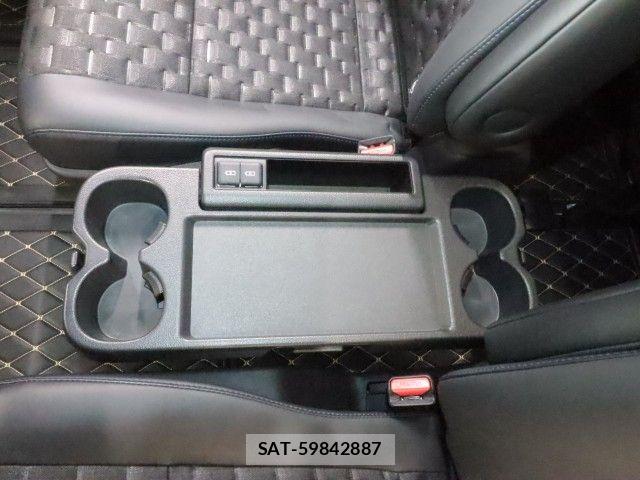 Toyota VOXY 2023-09 8338423-8