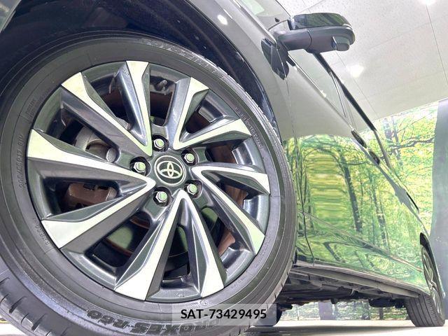 Toyota VOXY 2022-03 8338427-13