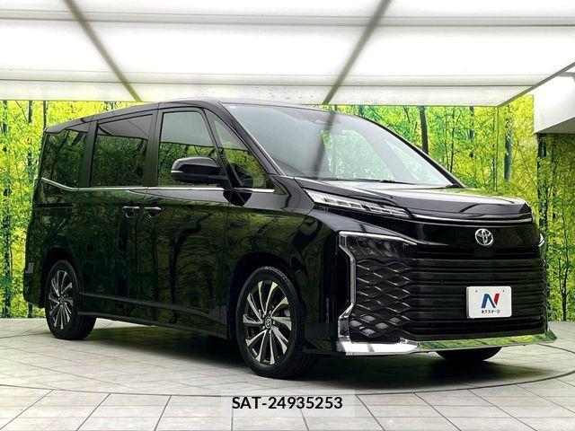 Toyota VOXY 2024-02 8338421-15