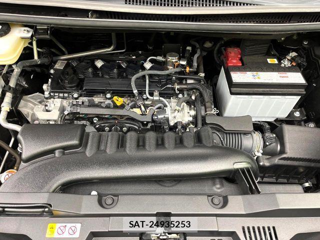 Toyota VOXY 2024-02 8338421-17