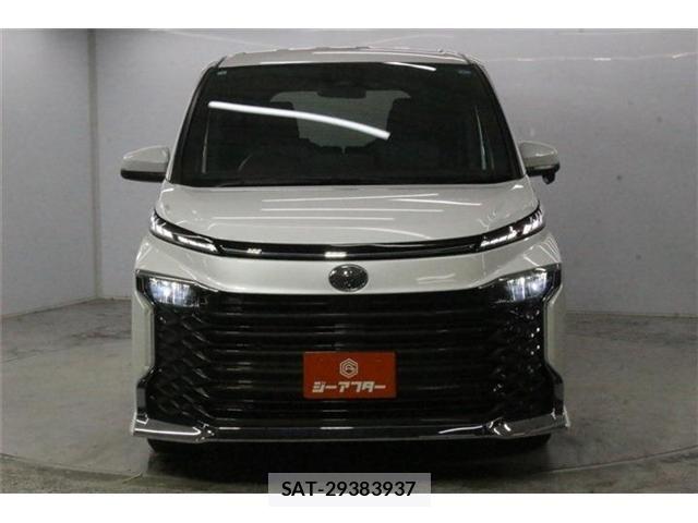 Toyota VOXY 2026-03 8334495-1
