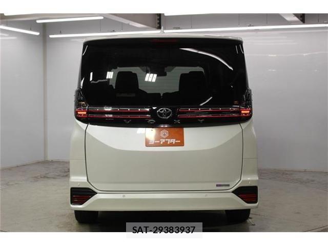 Toyota VOXY 2026-03 8334495-5