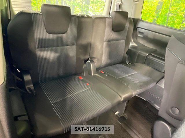 Toyota VOXY 2014-09 8353793-9