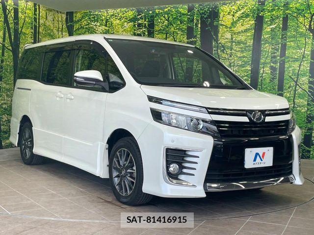 Toyota VOXY 2014-09 8353793-16