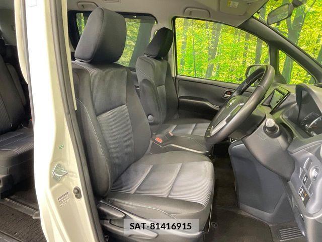 Toyota VOXY 2014-09 8353793-7