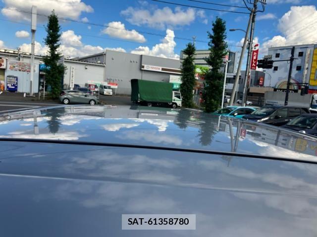 Toyota VOXY 2007-11 8355874-4