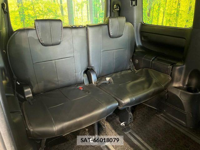 Toyota VOXY 2019-07 8355863-9