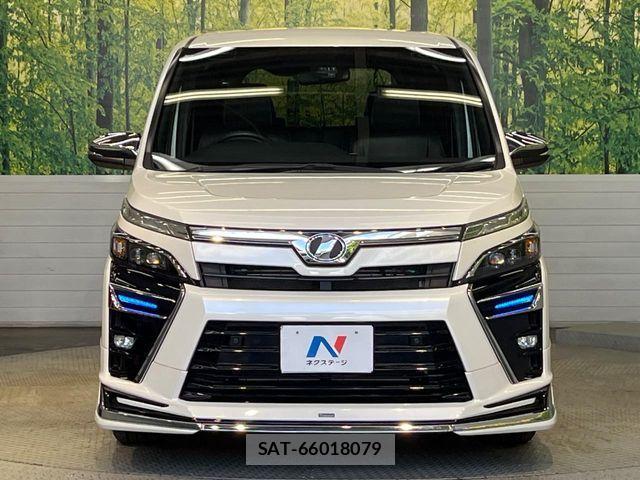 Toyota VOXY 2019-07 8355863-14