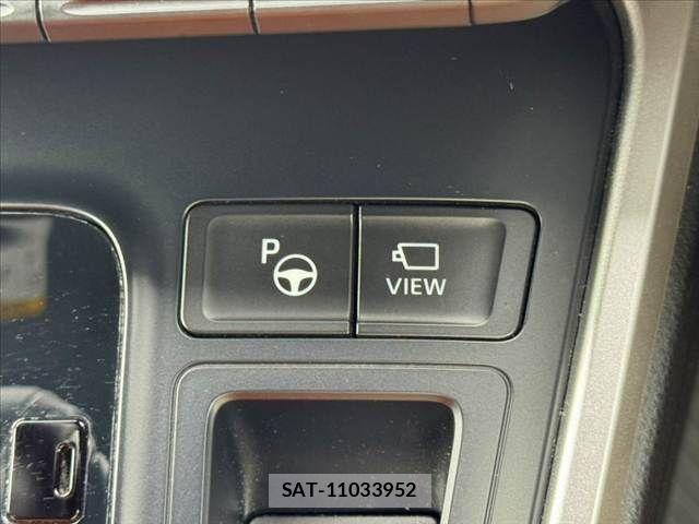 Toyota VOXY 2023-12 8355861-28