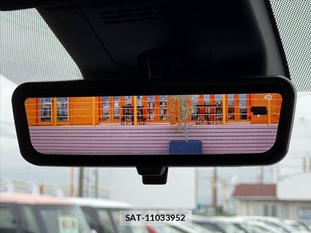 Toyota VOXY 2023-12 8355861-29