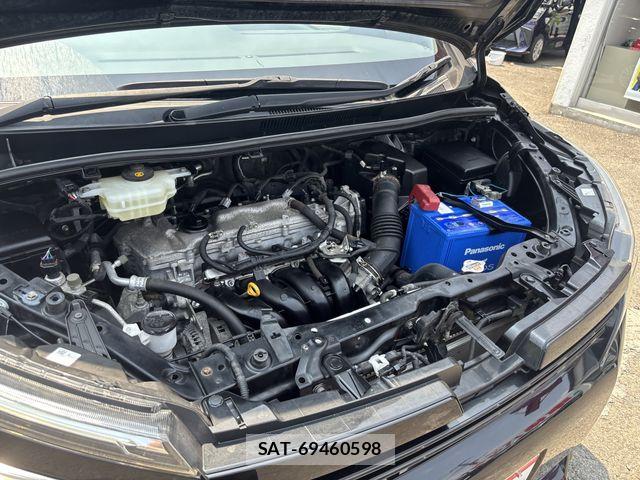 Toyota VOXY 2015-07 8355868-9