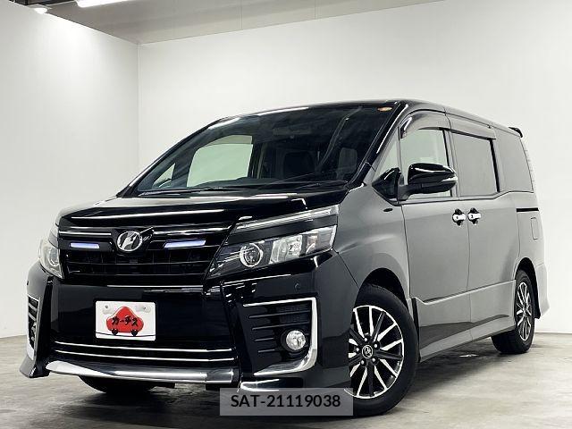 Toyota VOXY 2014-04 8353788-0