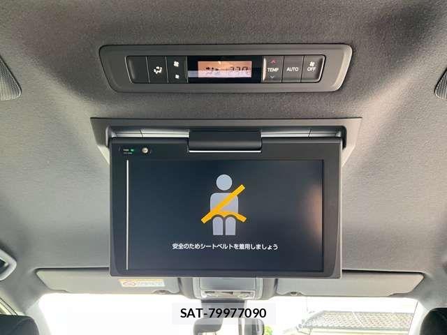 Toyota VOXY 2019-02 8355865-12