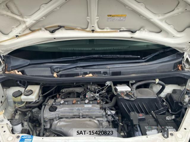 Toyota VOXY 2006-05 8355877-6