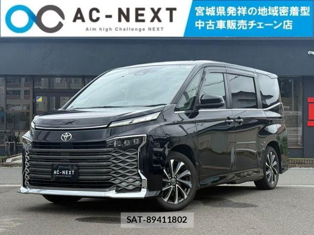 Toyota VOXY 2022-04 8355864-0