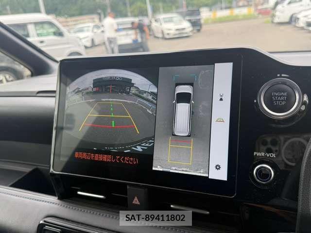 Toyota VOXY 2022-04 8355864-2