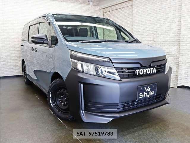 Toyota VOXY 2014-02 8353789-5