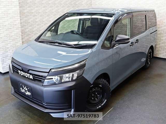 Toyota VOXY 2014-02 8353789-8