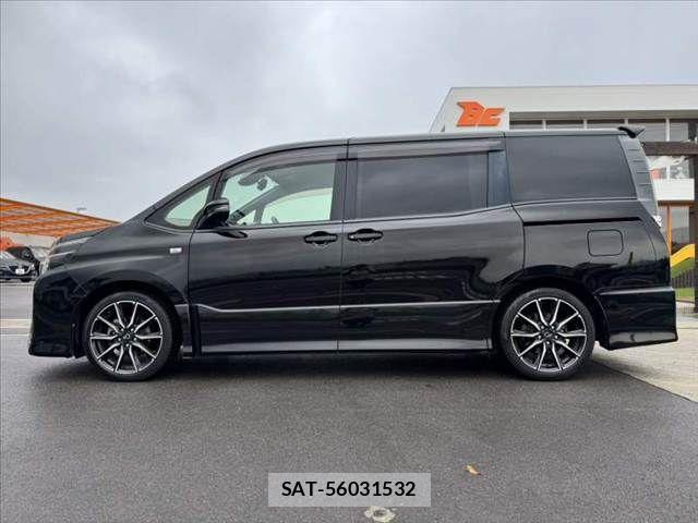 Toyota VOXY 2016-07 8355869-10