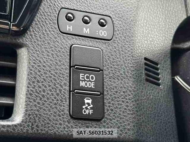 Toyota VOXY 2016-07 8355869-25